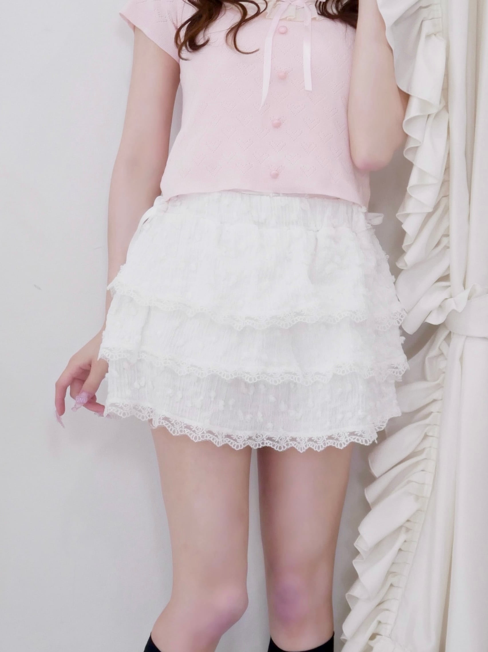 lace ponpon mini skirt