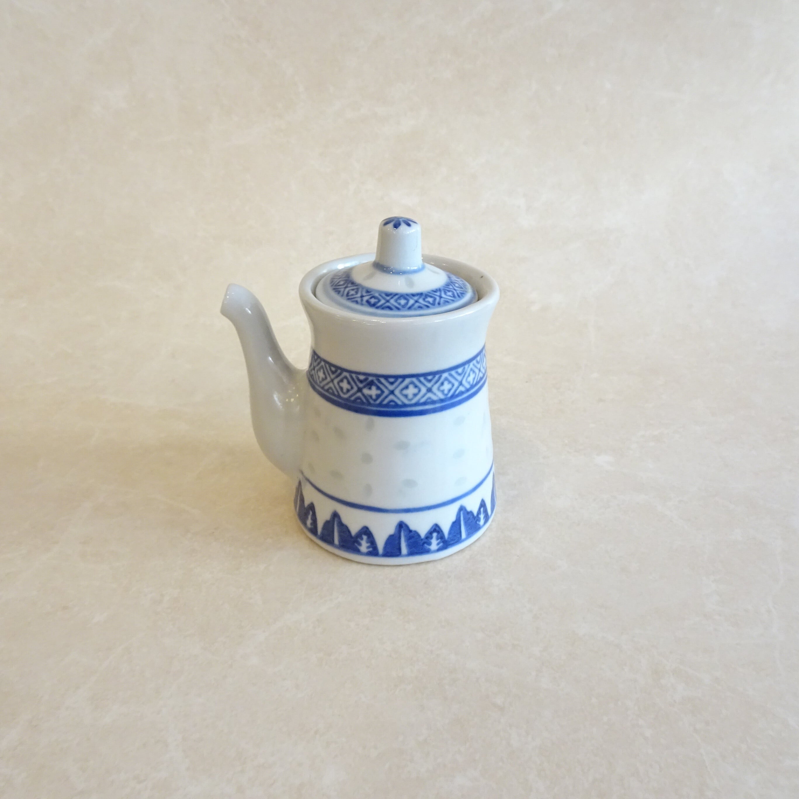 純喫茶家具の村田商會