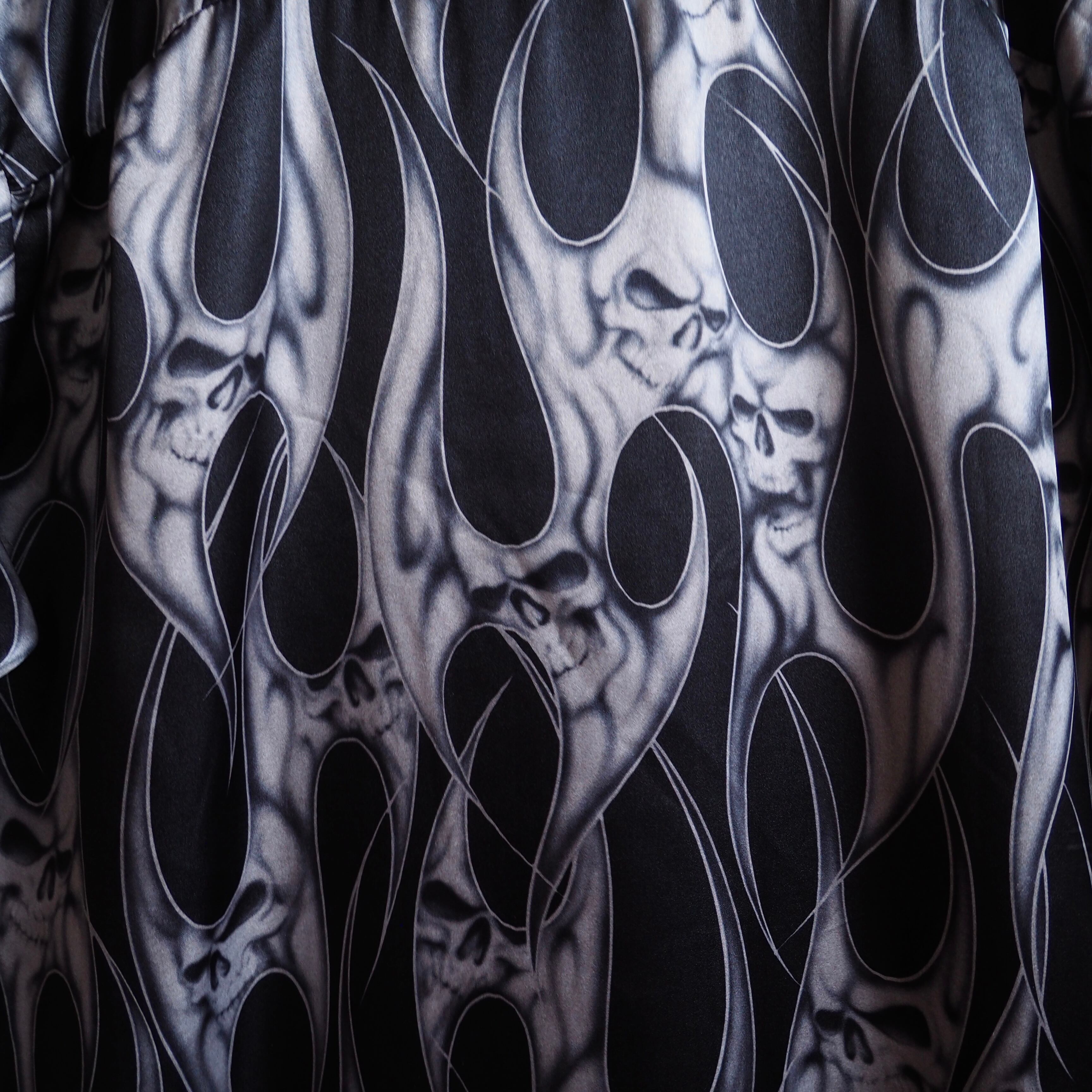 1990s Skull flame Design vintage loose SS Open collar shirt (made inUsa)