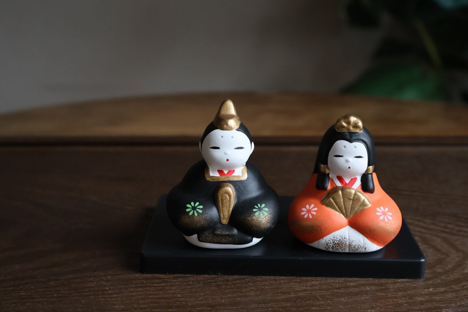 薬師窯 ひな人形 錦彩親王座雛 | うつわ通販 土岐陶器店 / ONLINE SHOP