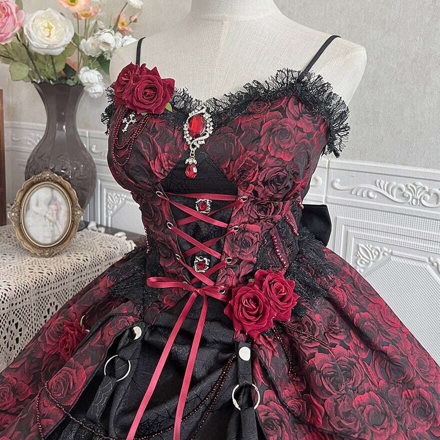 ロリータファッション 深紅の薔薇レースゴスロリロングワンピース