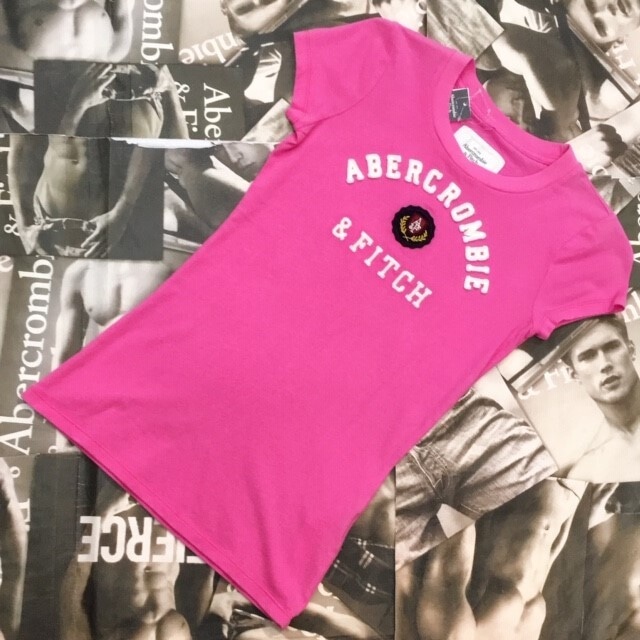 Abercrombie＆Fitch　WOMEN　Ｔシャツ　Ｓサイズ