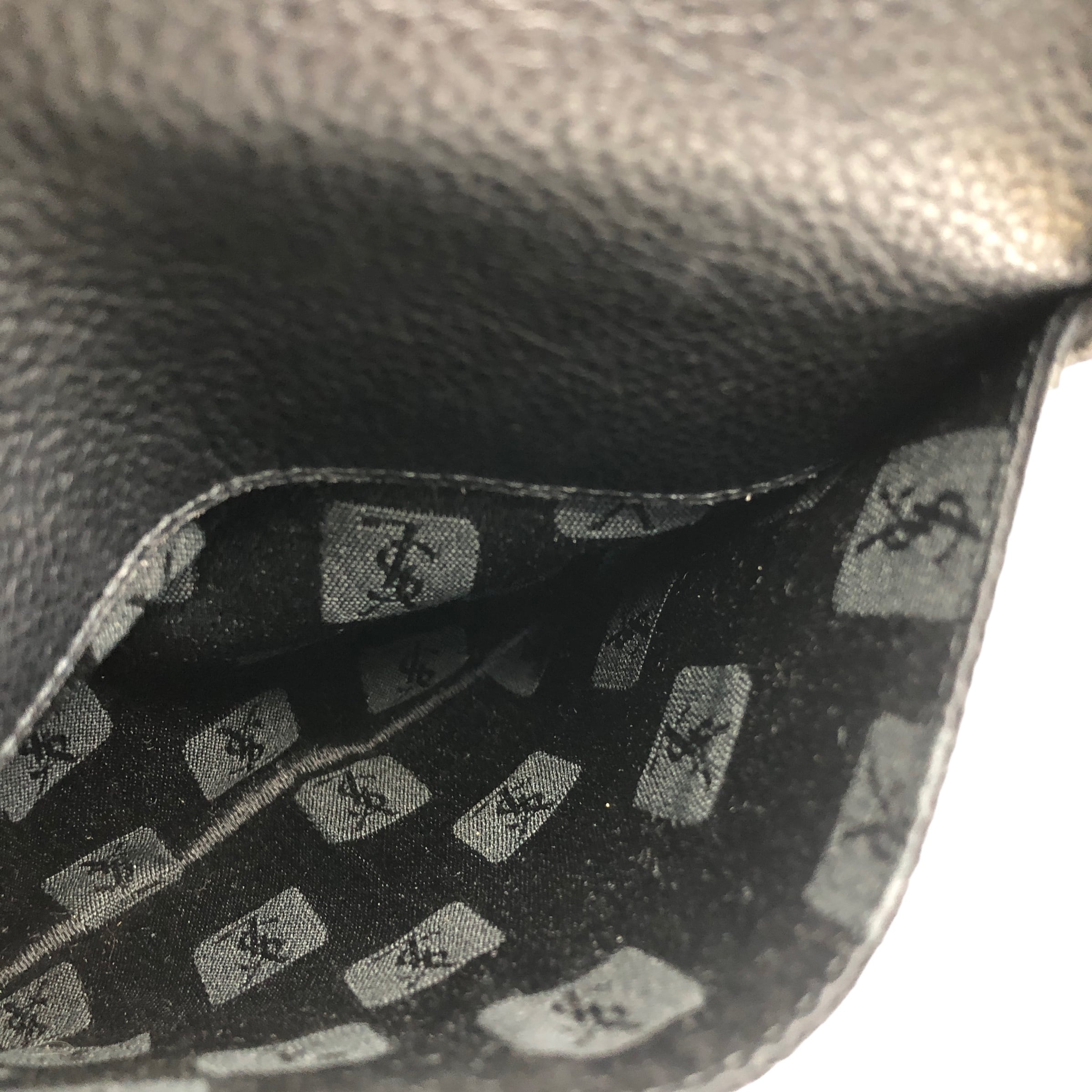 Yves Saint Laurent イヴ・サンローラン ダイヤカット レザー ボストン