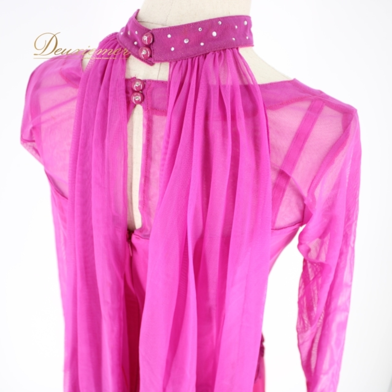 社交ダンス 衣装 スタンダード ドレス ワンピース パーティドレス 紫 白 ホワイト系 アカツキ商事 パープル系 チョーカー デモ レース ラインストーン 長袖 優雅な広がり 三層スカート 伸縮性 胸パッド付き おそろい ミディアム丈 イベント用 フェスティバル 着やすい デザイン性 高級感 女性用 洗練された きれい 目立つ シンプル おしゃれ 上品 コスチューム