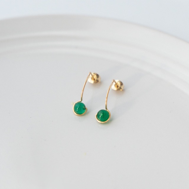 グリーンオニキスのピアス