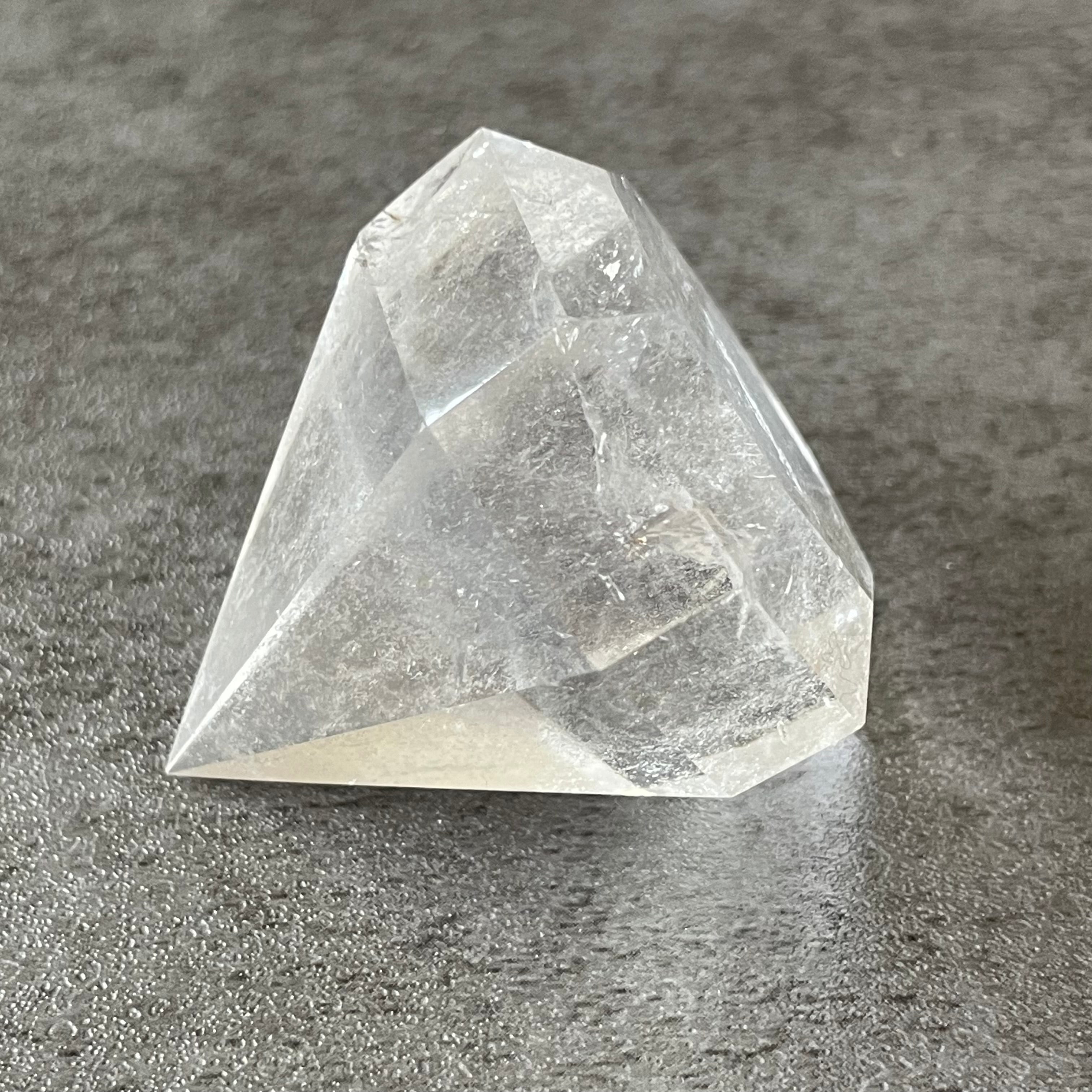 クリアクォーツ clear quartz|ダイヤモンドカット|天然石 パワーストーン 鉱物 gem stone