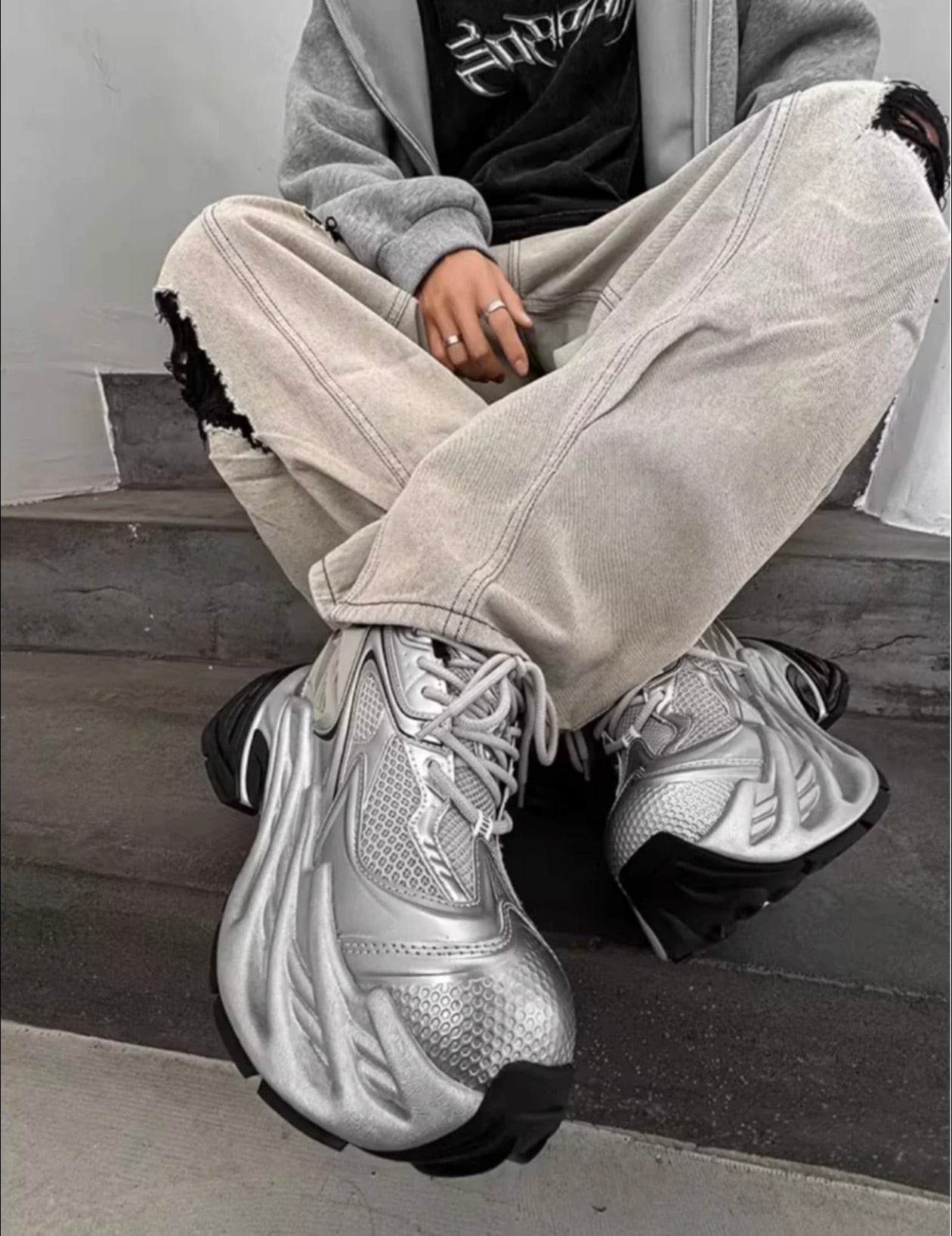 Shadow Morph sneaker | Urban Cypher