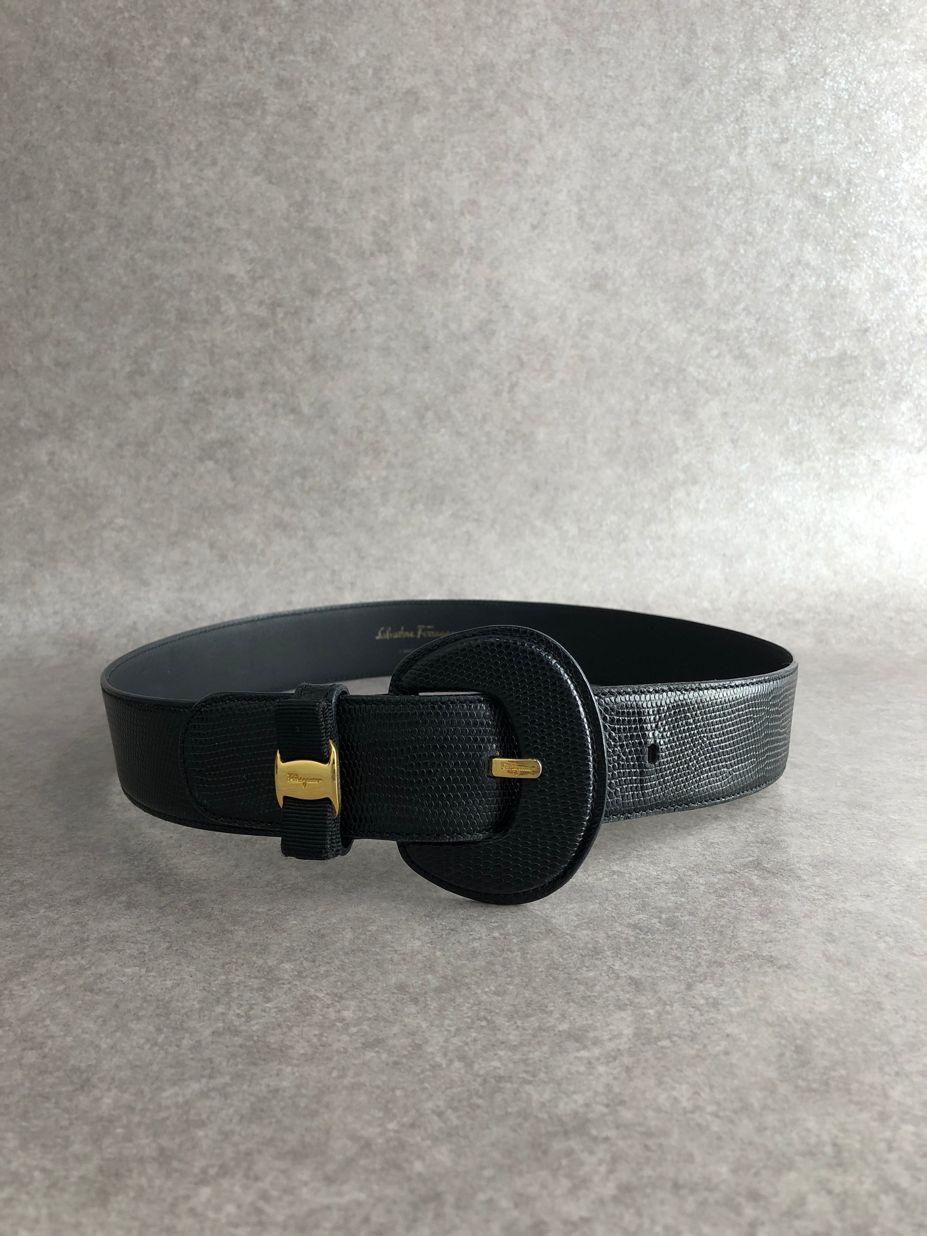 Salvatore Ferragamo フェラガモ ヴァラリボン レザー ベルト ブラック vintage ヴィンテージ オールド yfhukd