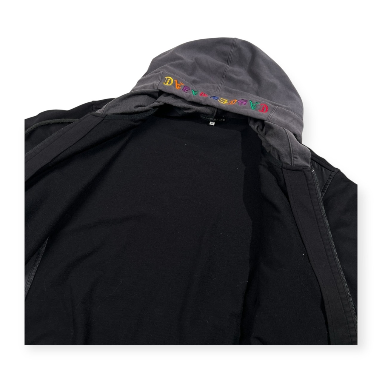 CASTELBAJAC カステルバジャック 刺繍入り トラックジャケット風 ジップアップ 切替 パーカー ジャケット サイズ 48 /ブラック系/メンズ