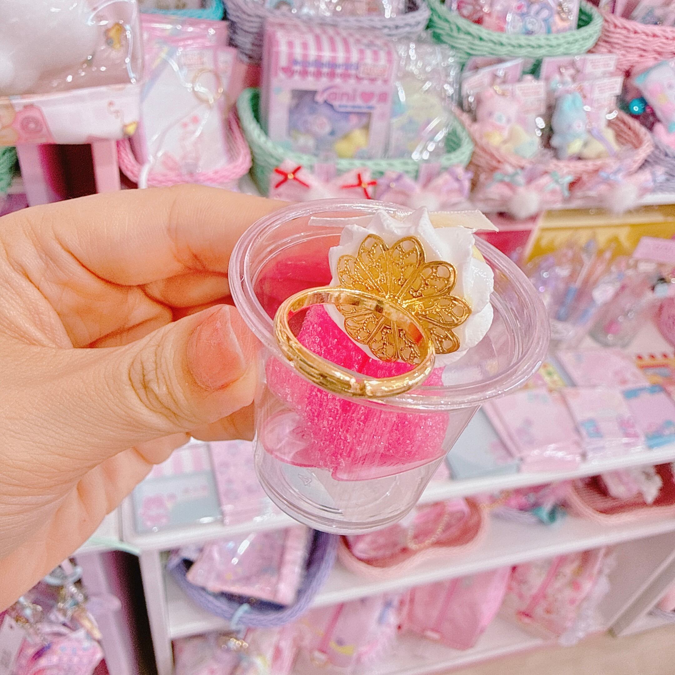 【C8】15-20ピンクいちごリング