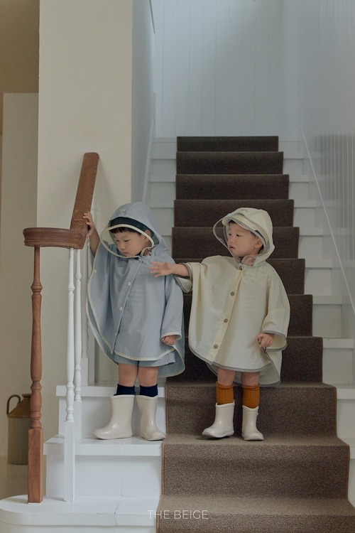 [THE BEIGE] Poncho Raincoat / [더베이지] 판초우비