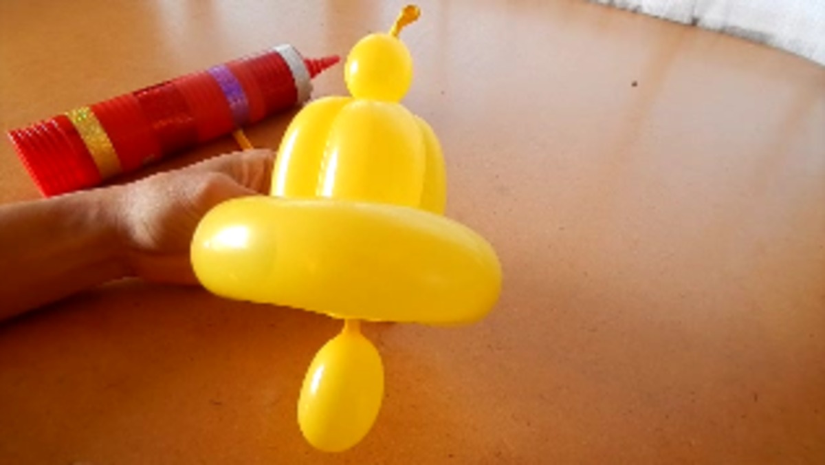 クリスマスのベルのバルーンアートの作り方 バルーンアートの作り方のお店