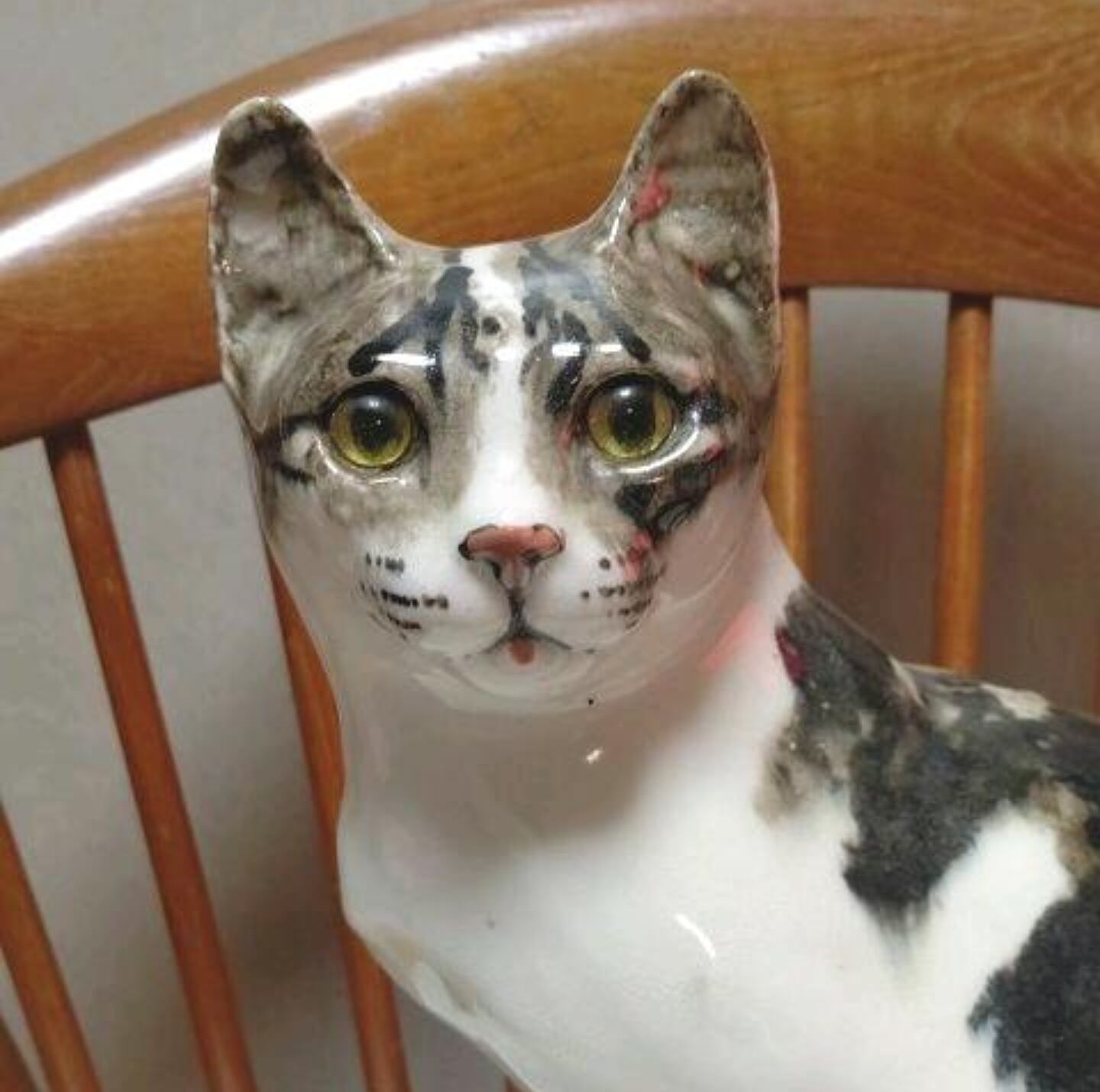 ケンジントンキャット　高さ21㎝の銀の猫ペンダント付けた可愛い￼猫ちゃん！ ケンジントンキャット高さ21㎝の銀の猫ペンダント付けた可愛い