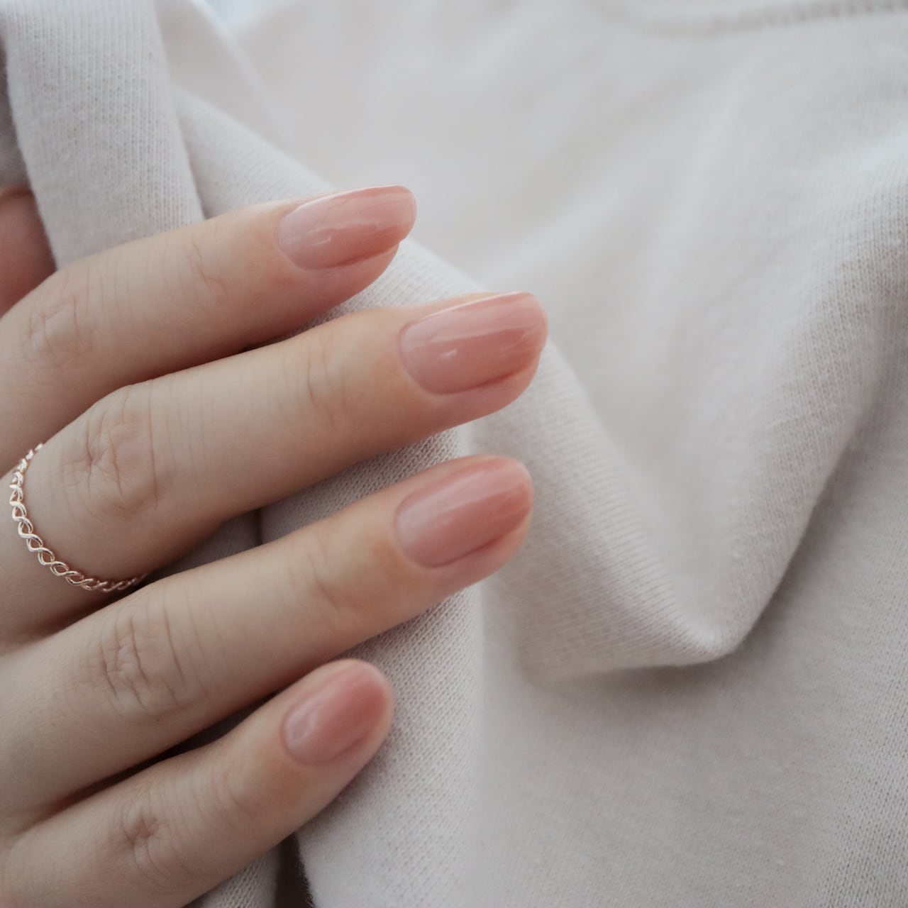 No.03 IKUZUME PINK | Ringo nail polish