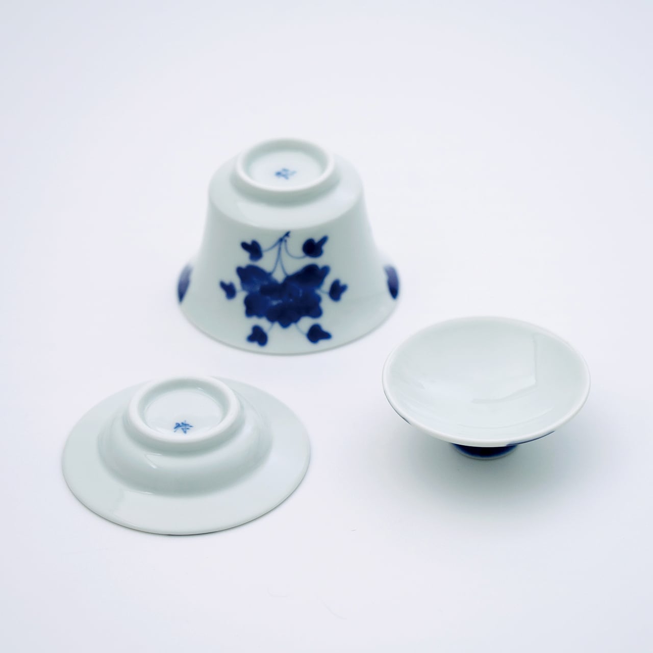 染付伊万里牡丹紋 蓋碗（がいわん） | 福珠窯ファクトリーショップ