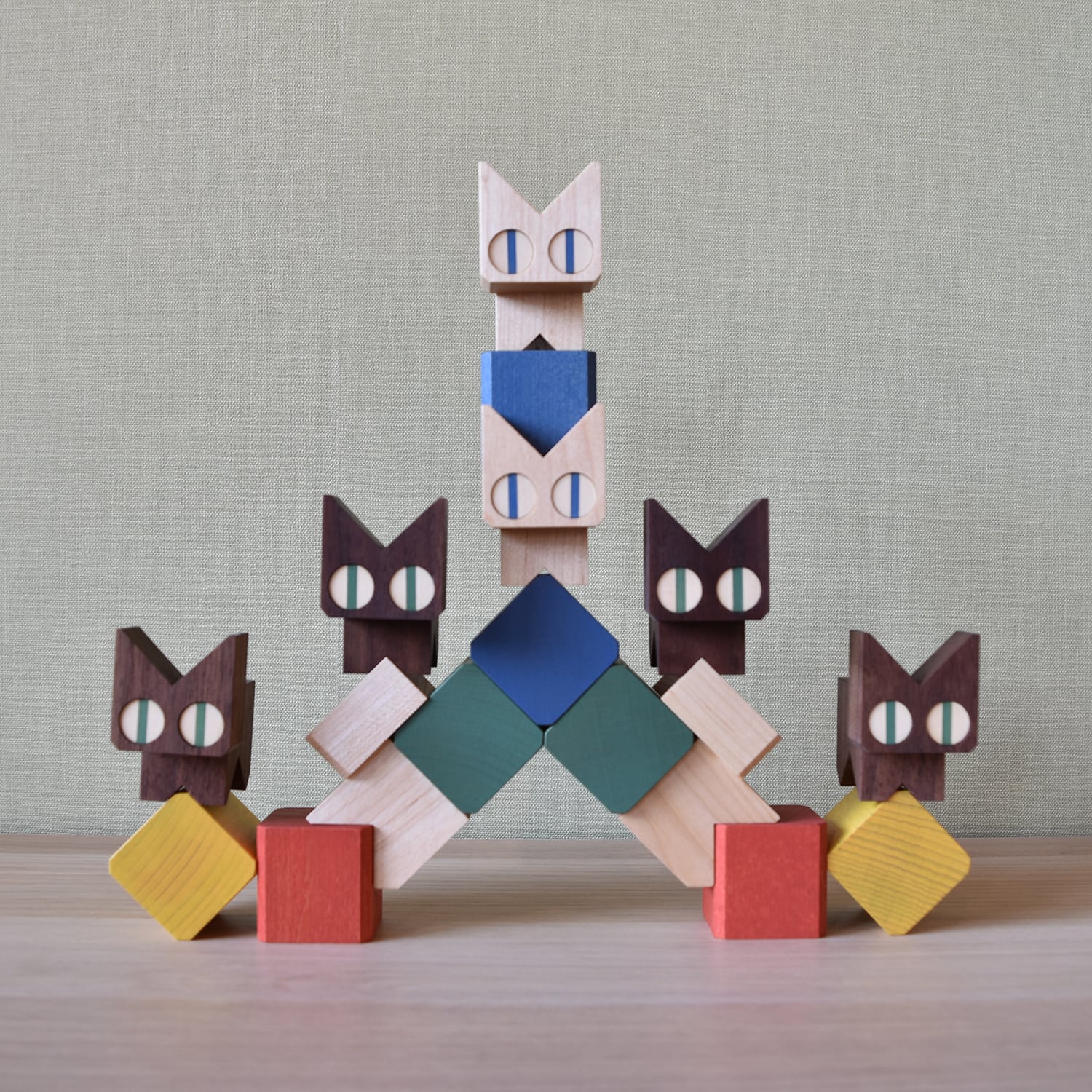 ネコブロック・ウォルナット | こまむぐ |公式通販｜日本製木の
