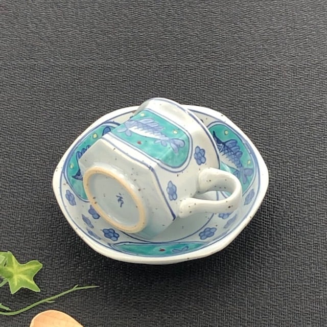 有田焼 グリーン魚紋六角コーヒー碗皿 カップ＆ソーサー | 有田焼