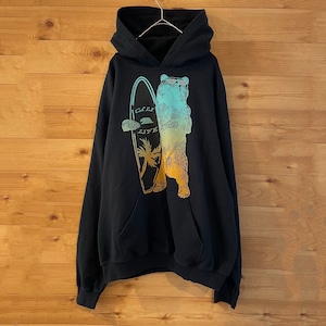 【GILDAN】イラスト プリント パーカー プルオーバー hoodie メンズL アメリカ古着