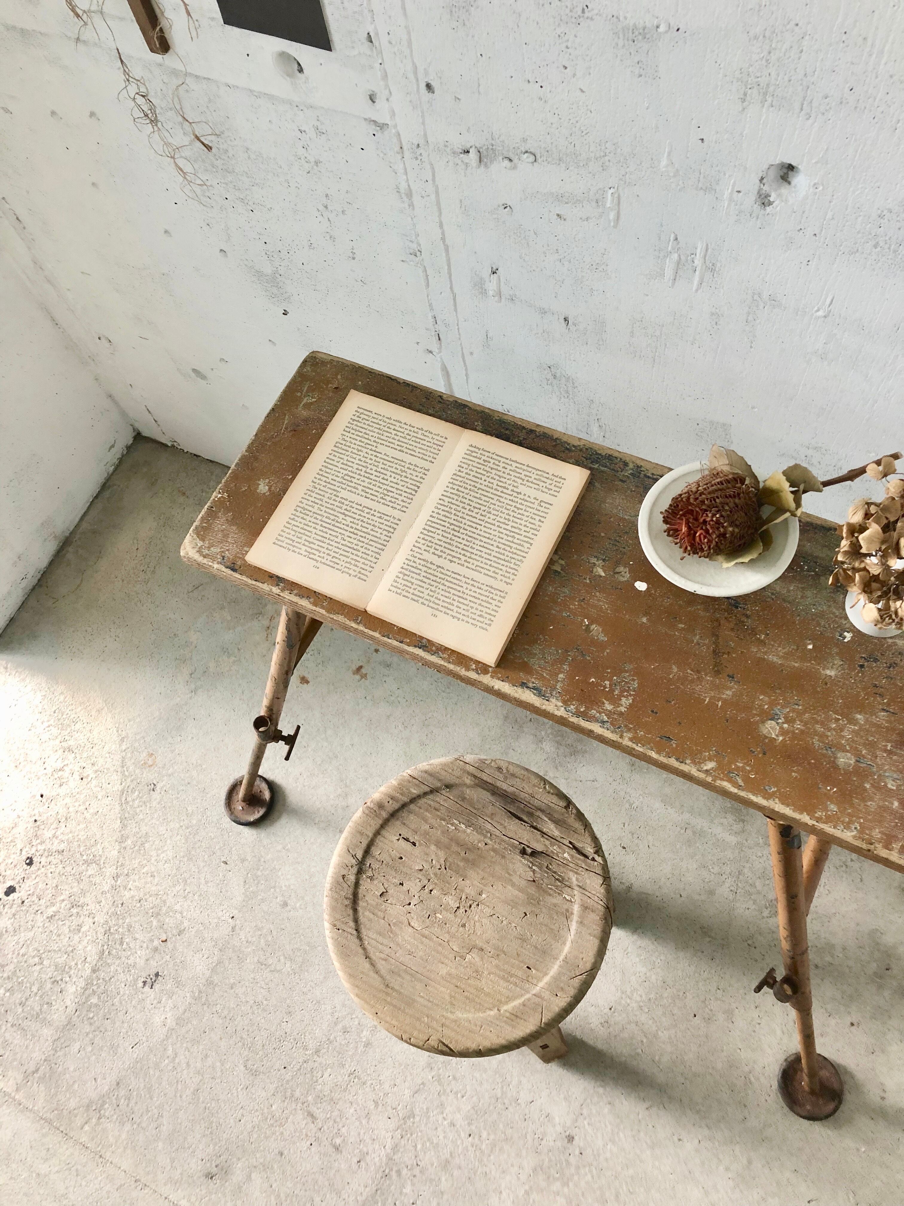 工業系の鉄脚テーブル［古家具］ | giraffes craft