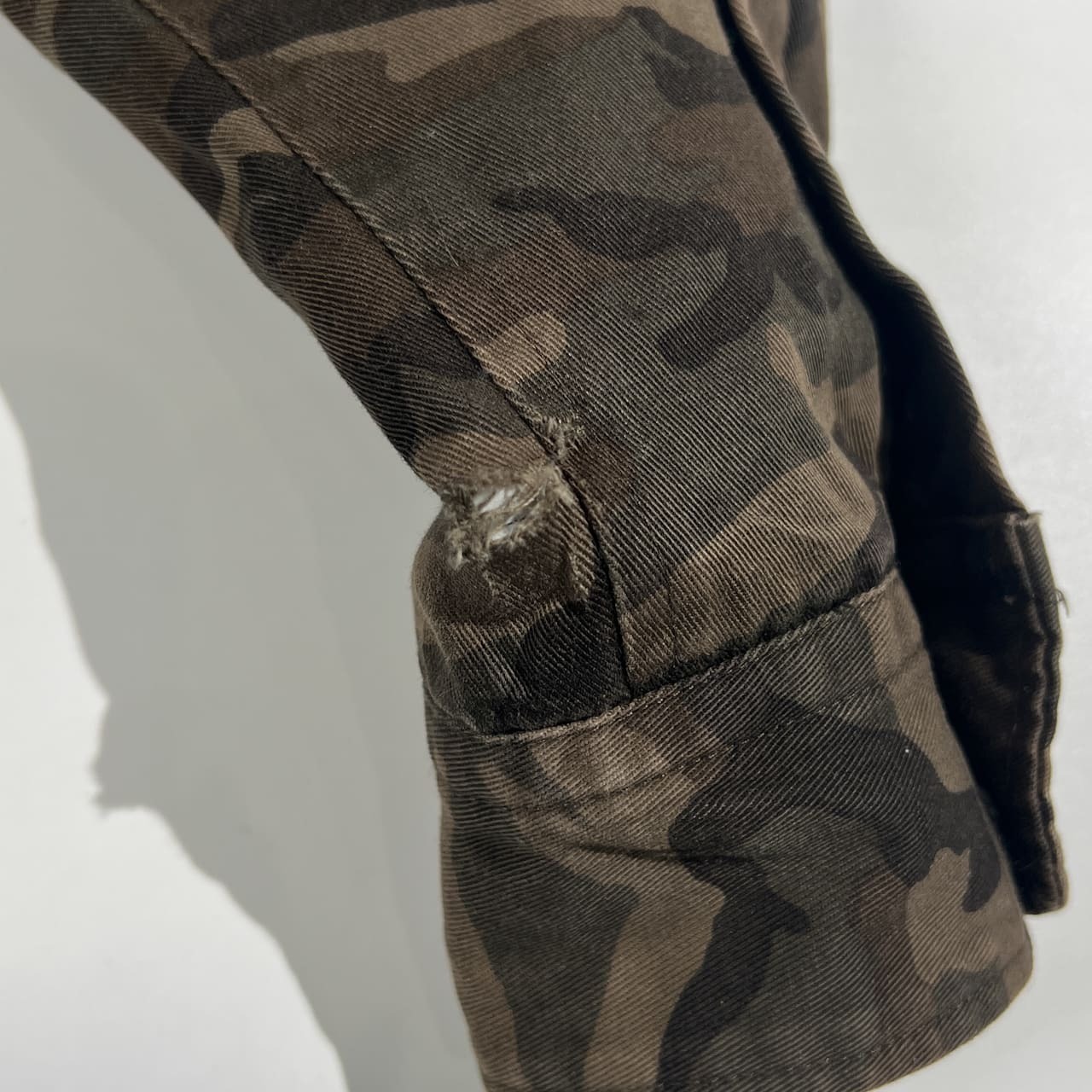 NISHIKAWA DOWN nano universe 西川ダウン ナノユニバース 迷彩 カモフラ 猫目ボタン ダウン ワークジャケット M/メンズ