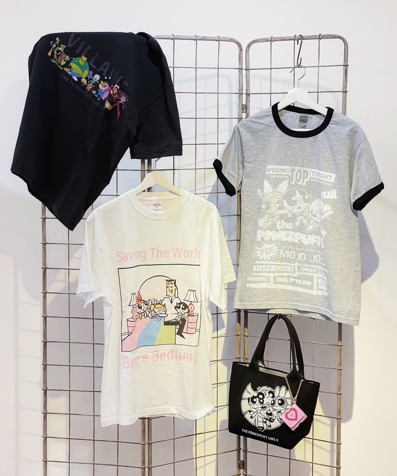 F252005-02_The Powerpuff Girls×Flapper Tシャツ_ポスターアート - 2