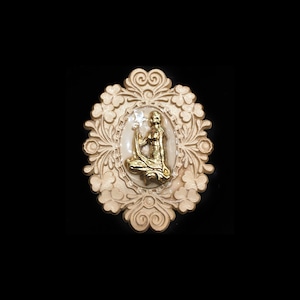 Zodiac sign brooch: Virgo / brown