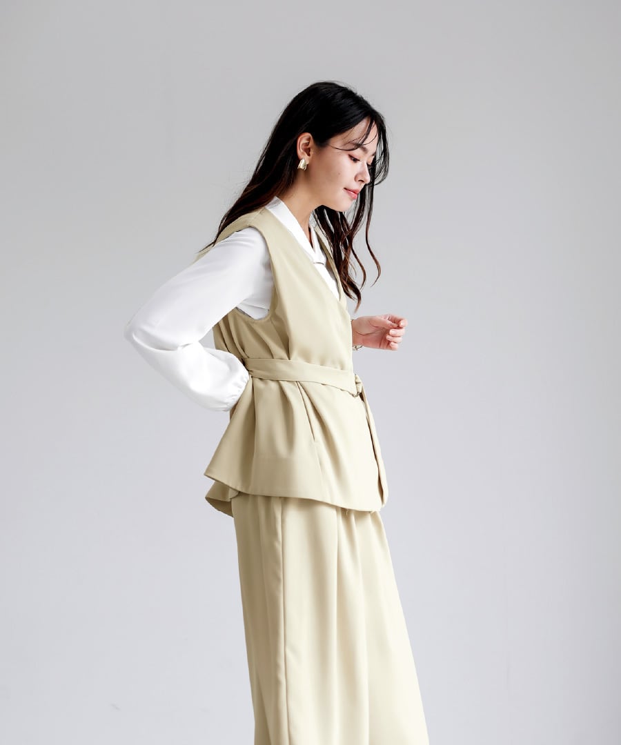 SALE 60％OFF】【 抜け感モード 】とろみツイル・フレアベルトジレ