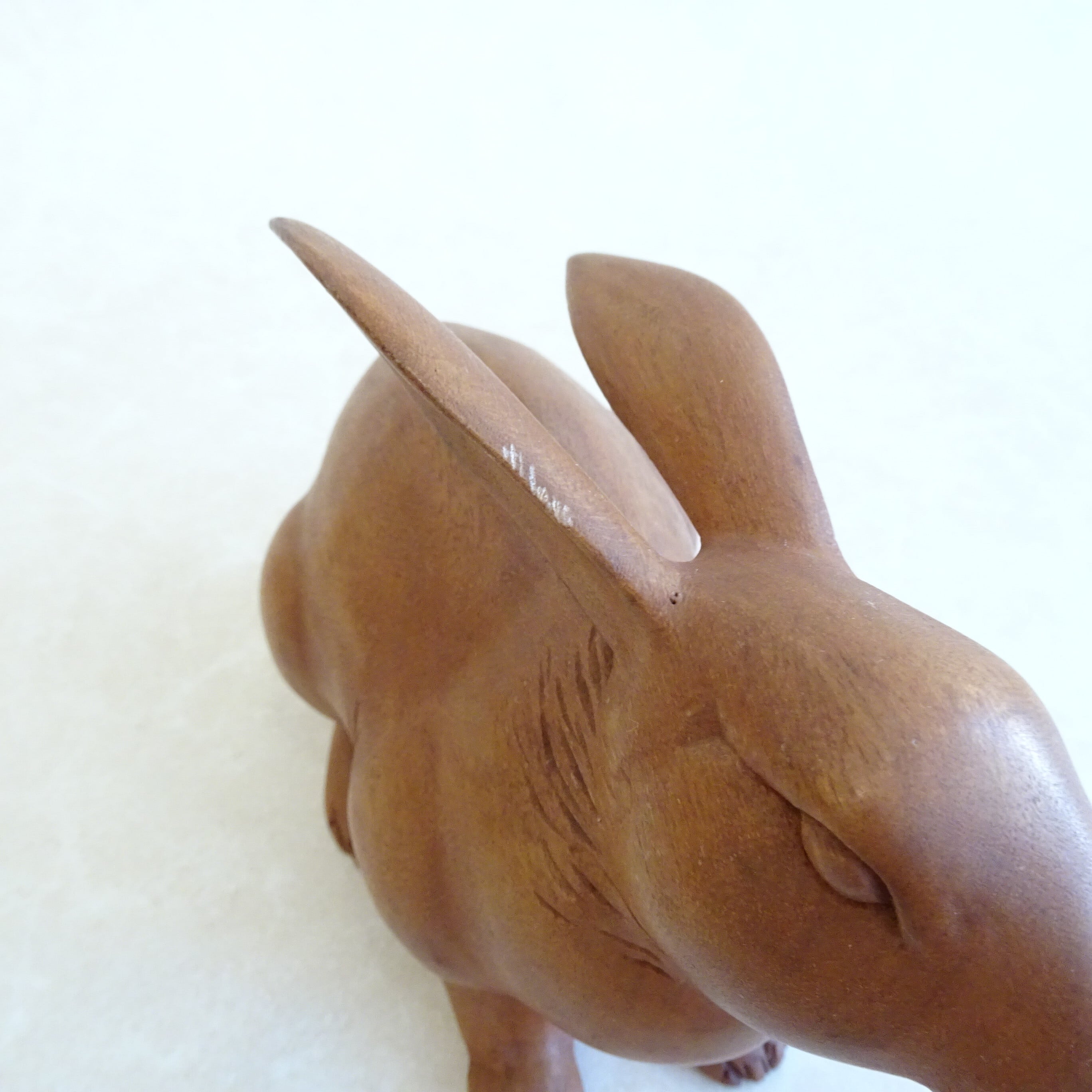 木でできたウサギのオブジェ | 純喫茶家具の村田商會