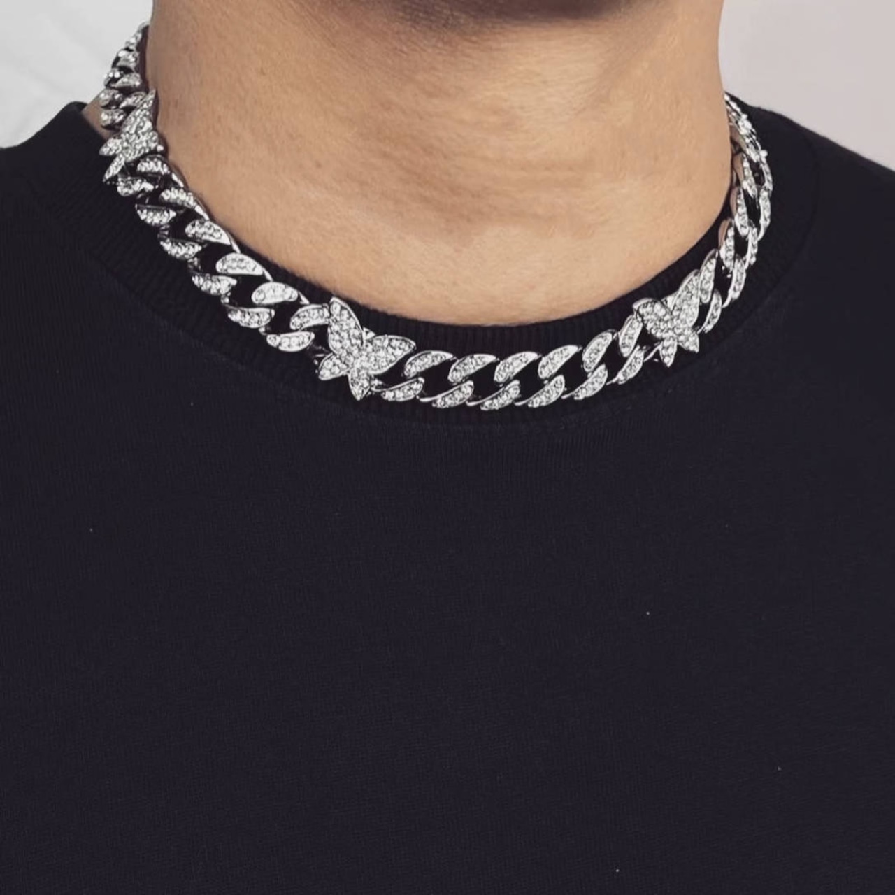 バタフライキューバンチェーン W133