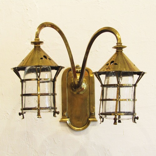 1900s UK Antique pair of Arts And Crafts brass wall lights