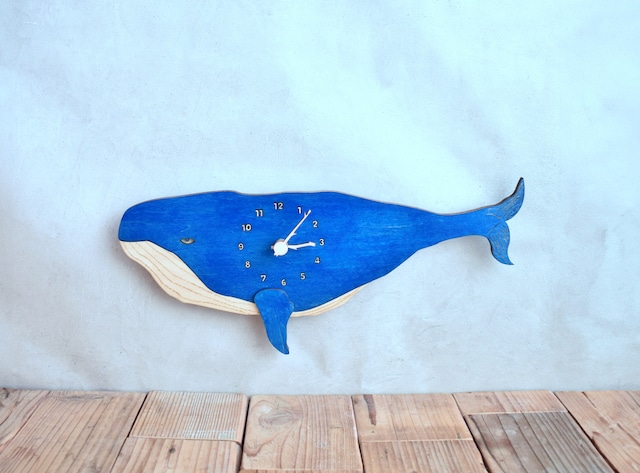 碧きナガスクジラが宇宙を泳ぐ＊レギュラーサイズ 時計 木製 掛け時計