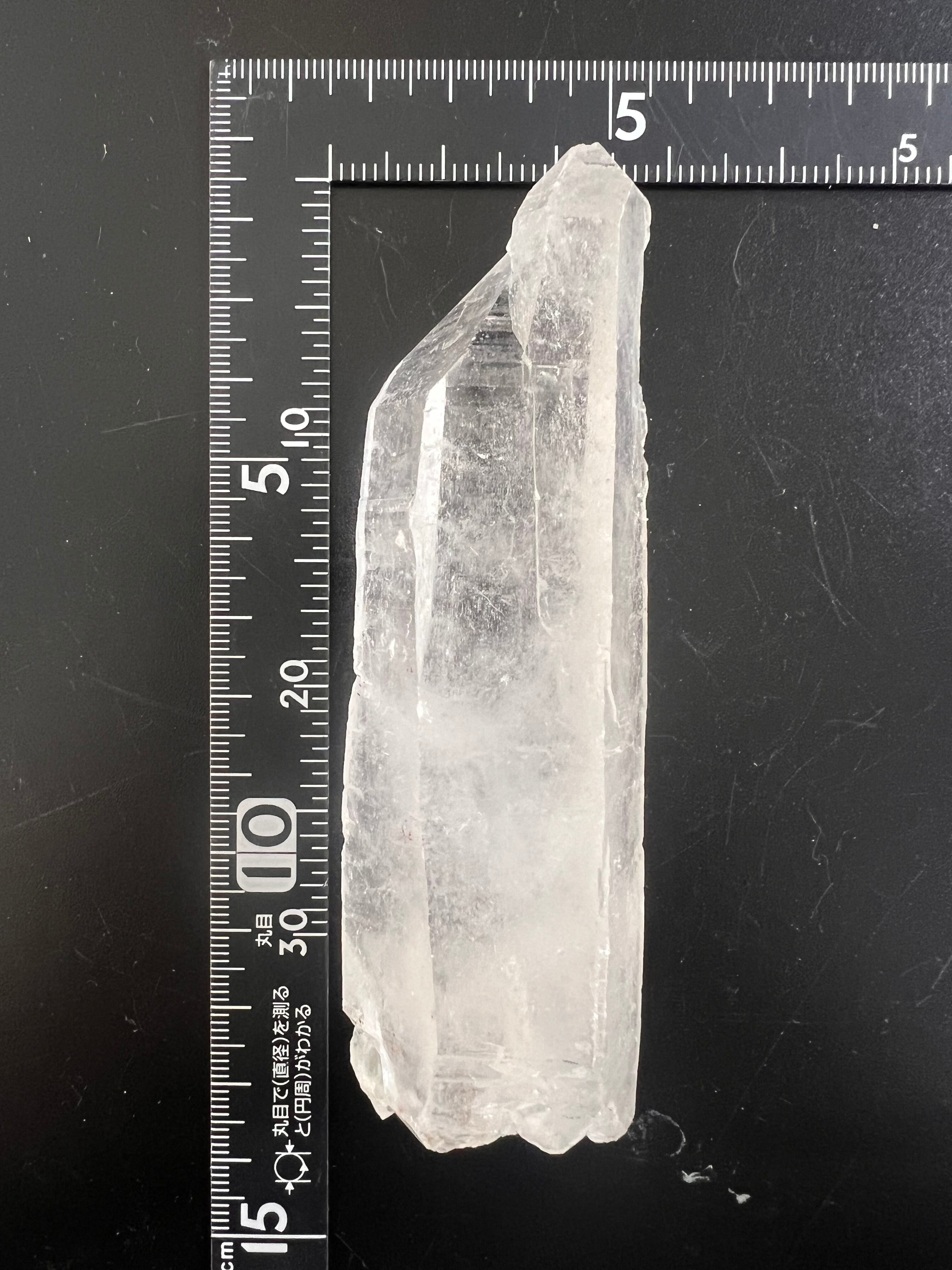 E33038】セルフヒールド 両錐 水晶 クォーツ ヒマラヤ水晶 ヒマラヤ産