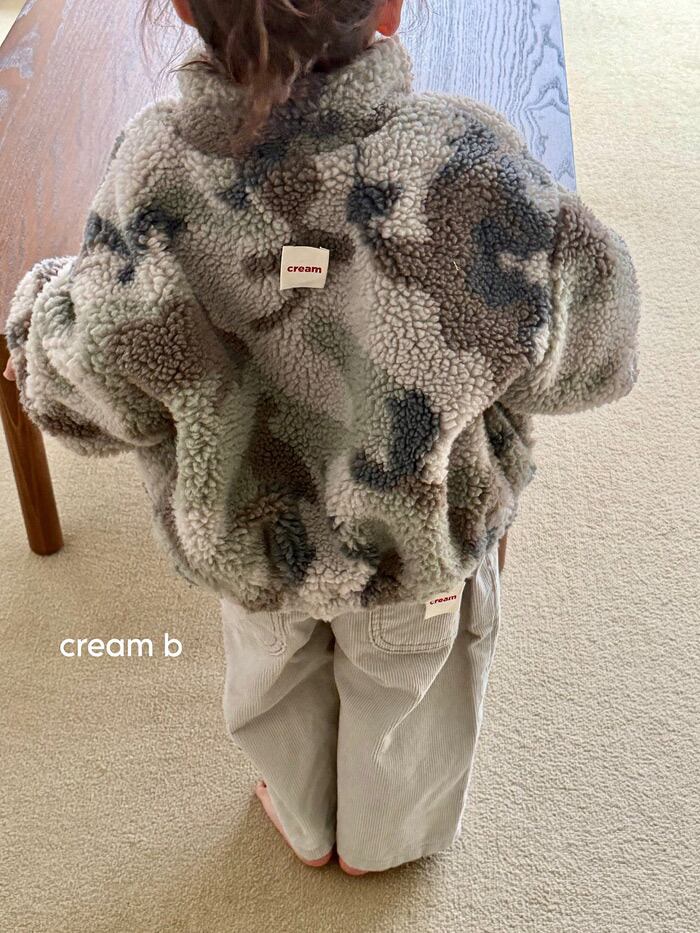 【先行予約】creambbang カモフラージュもこもこアウター(カーキ)