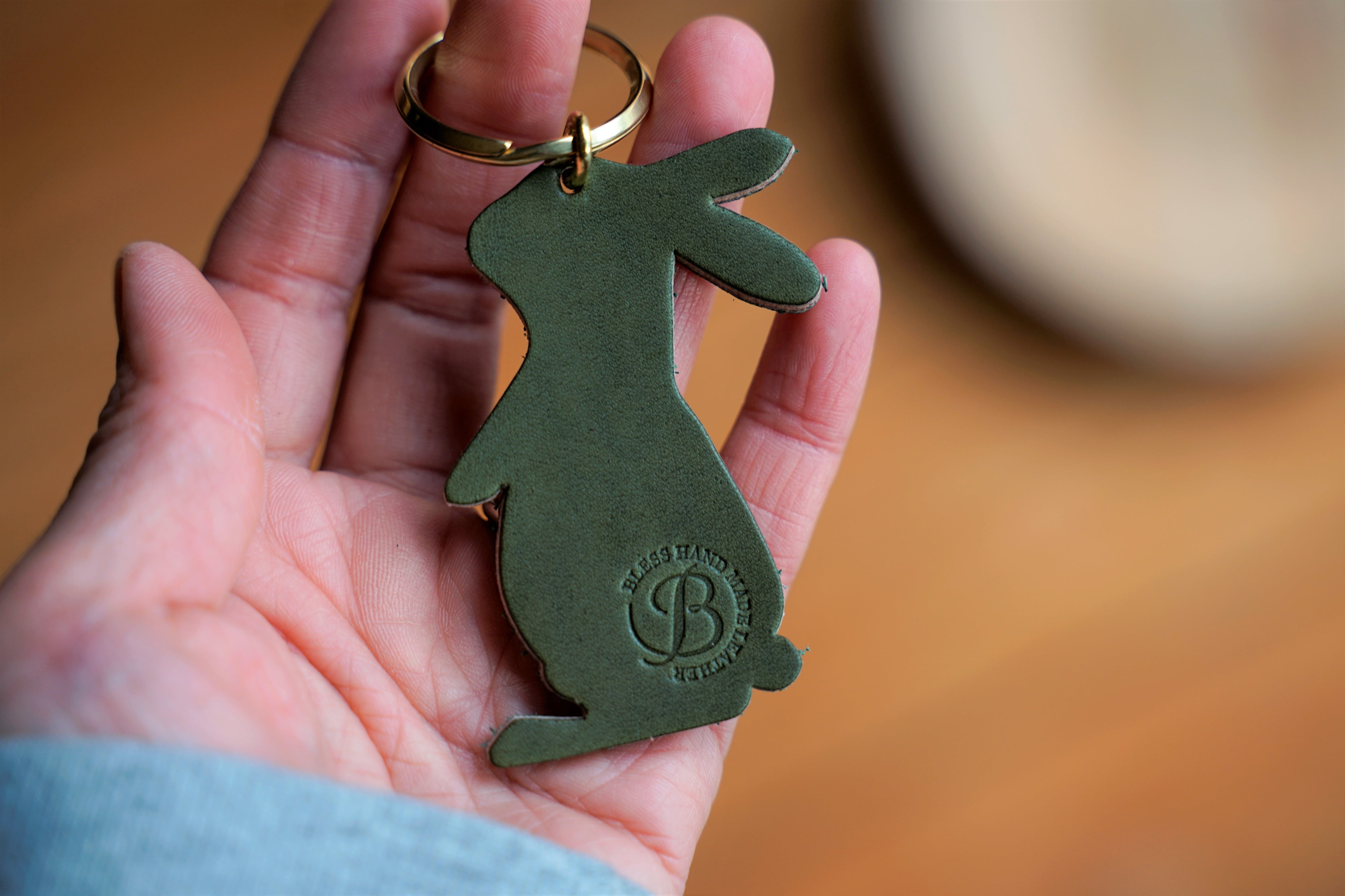 キーリング（ウサギ） | 革細工とニュージーランド雑貨のお店 BLESS