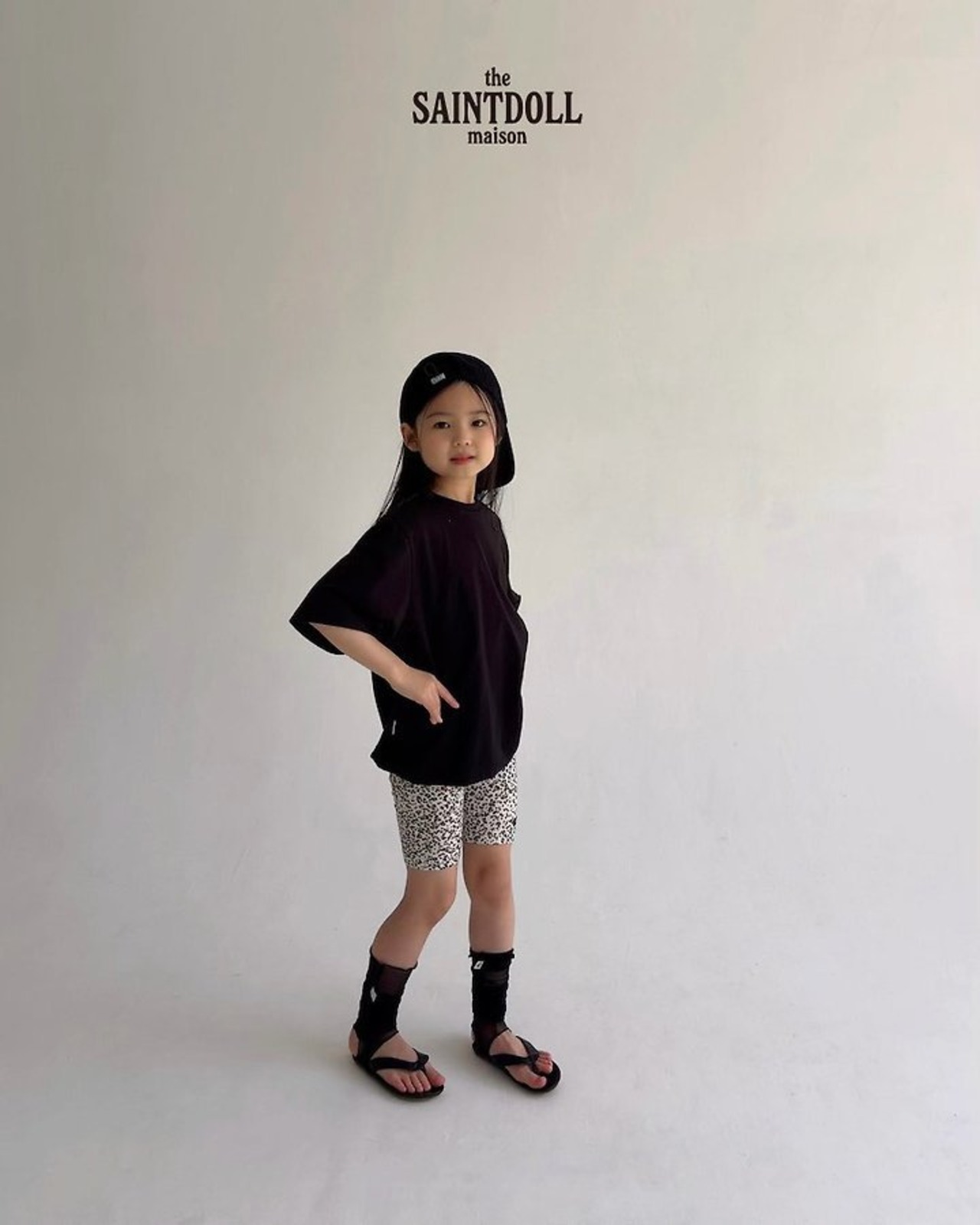 [SAINTDOLL] Diagonal cut tee / [세인트돌] 사선절개티