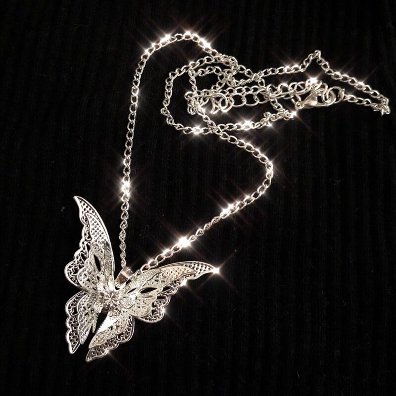 ブリリアントバタフライネックレス / HWG326