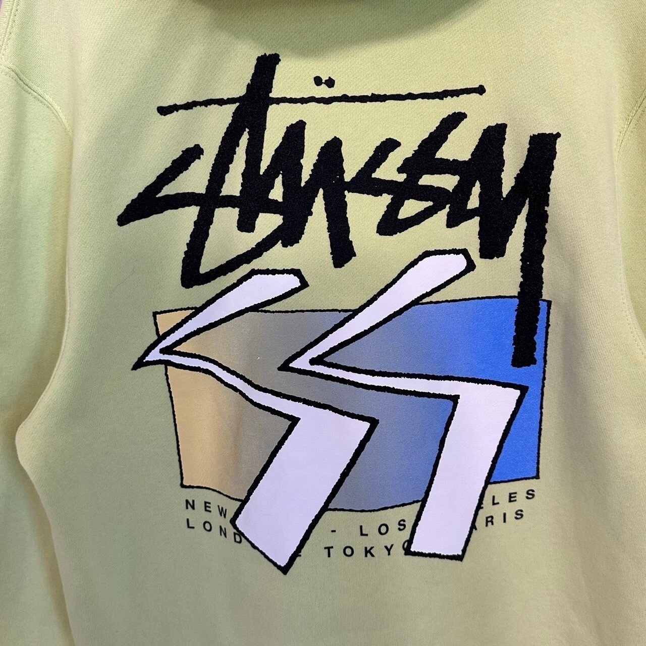 stussy ステューシー パーカー フーディ バックロゴ プリントロゴ ワン 