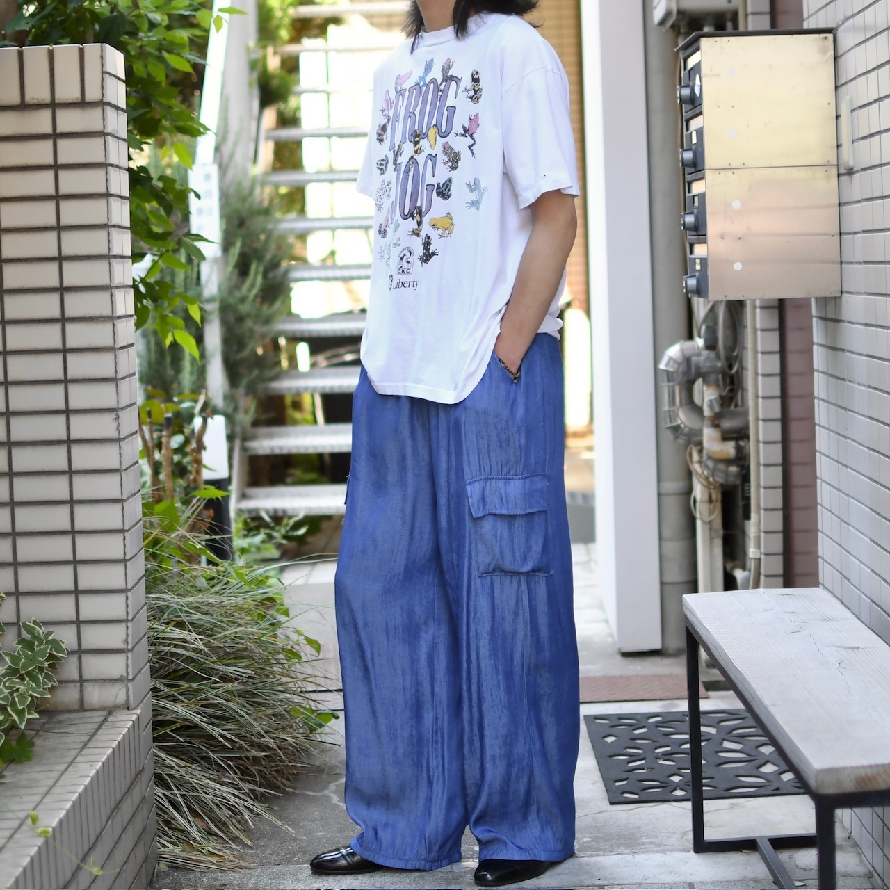 94's various frogs print tee