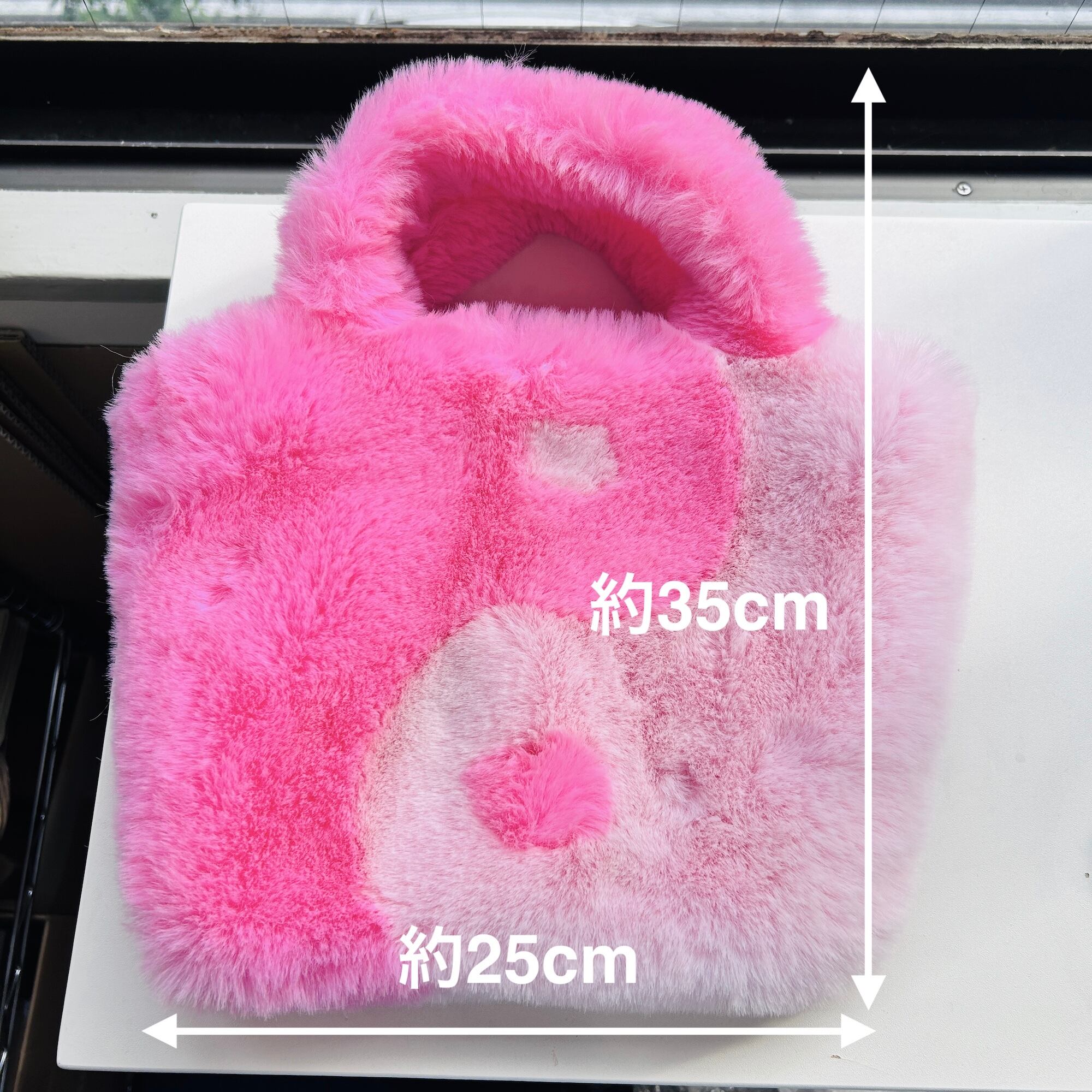 ピンクファーバングル product-410466.jpg?v=