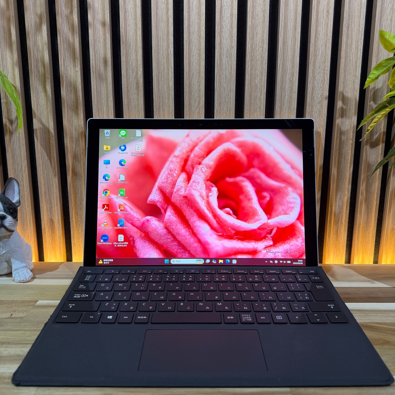 ☘️Microsoft Surface Pro7+‼️メモリ8GB☘️SSD256GB☘️Core i5 第11世代☘️ノートパソコン