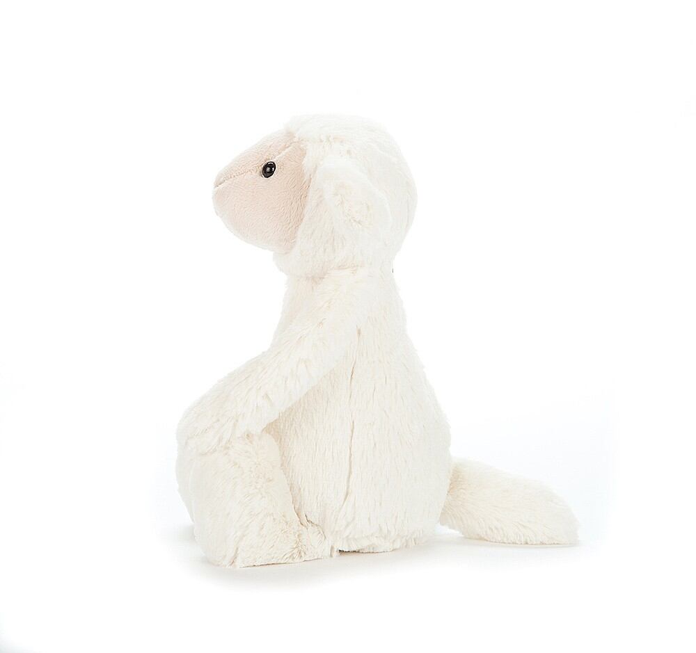 Bashful Lamb Medium_BAS3LUSN