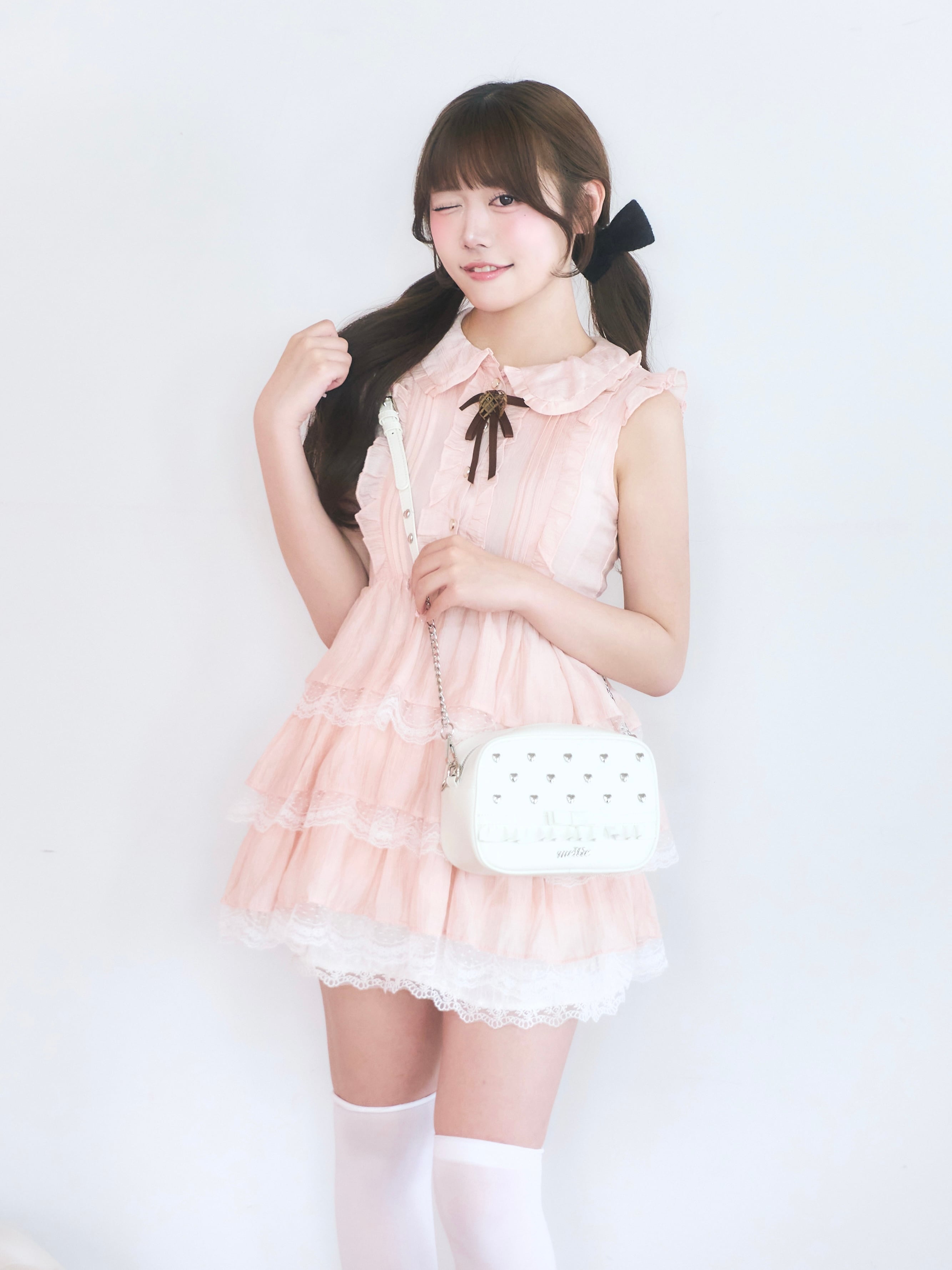 lace ponpon mini skirt