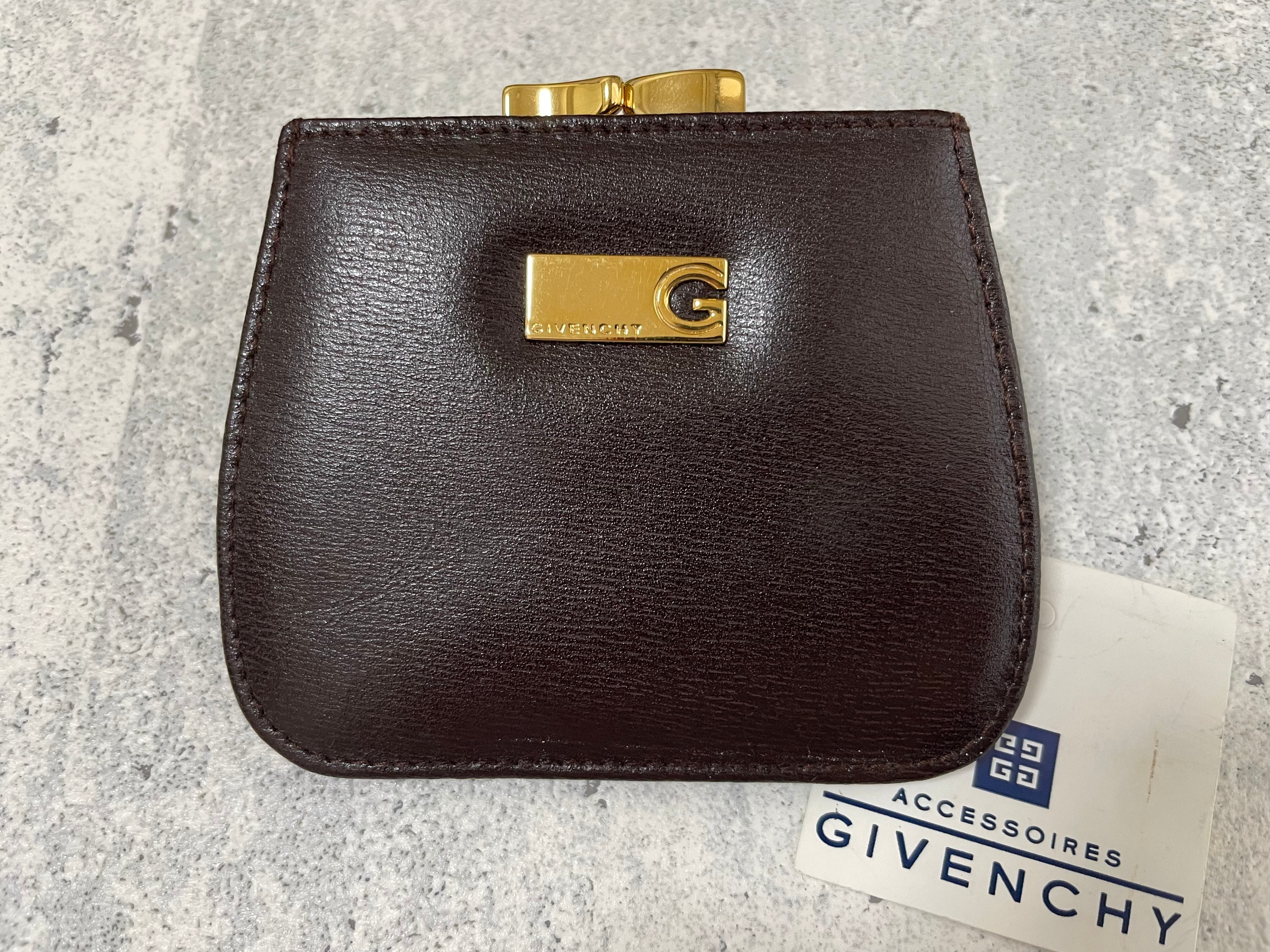 GIVENCHY Gスクエアプレート がま口コインケース | Petit luxe Vintage 