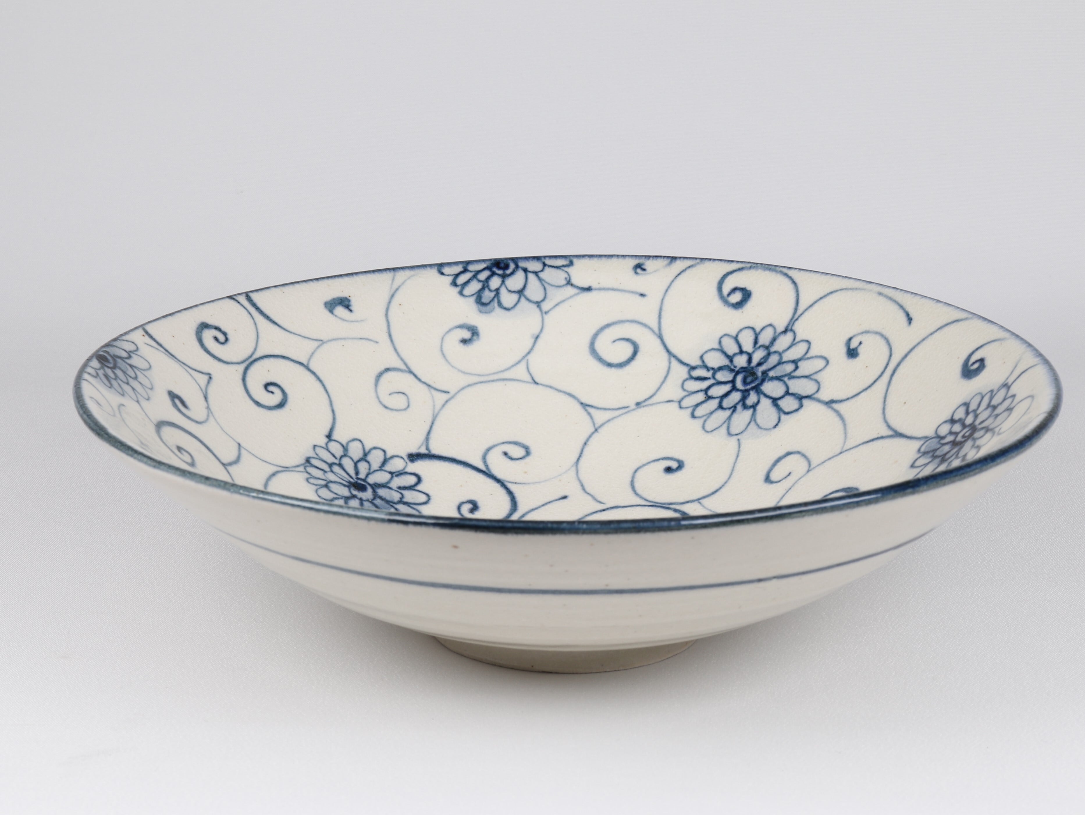 安南 平型盛鉢 花唐草【B級品 特価】