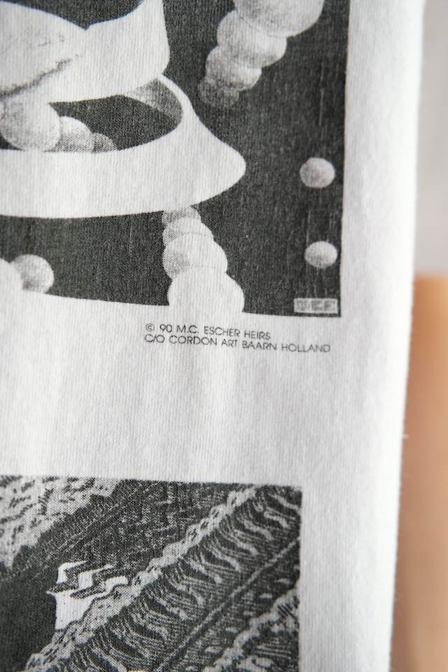 Utah/90's "M. C. Escher" art print tee shirt