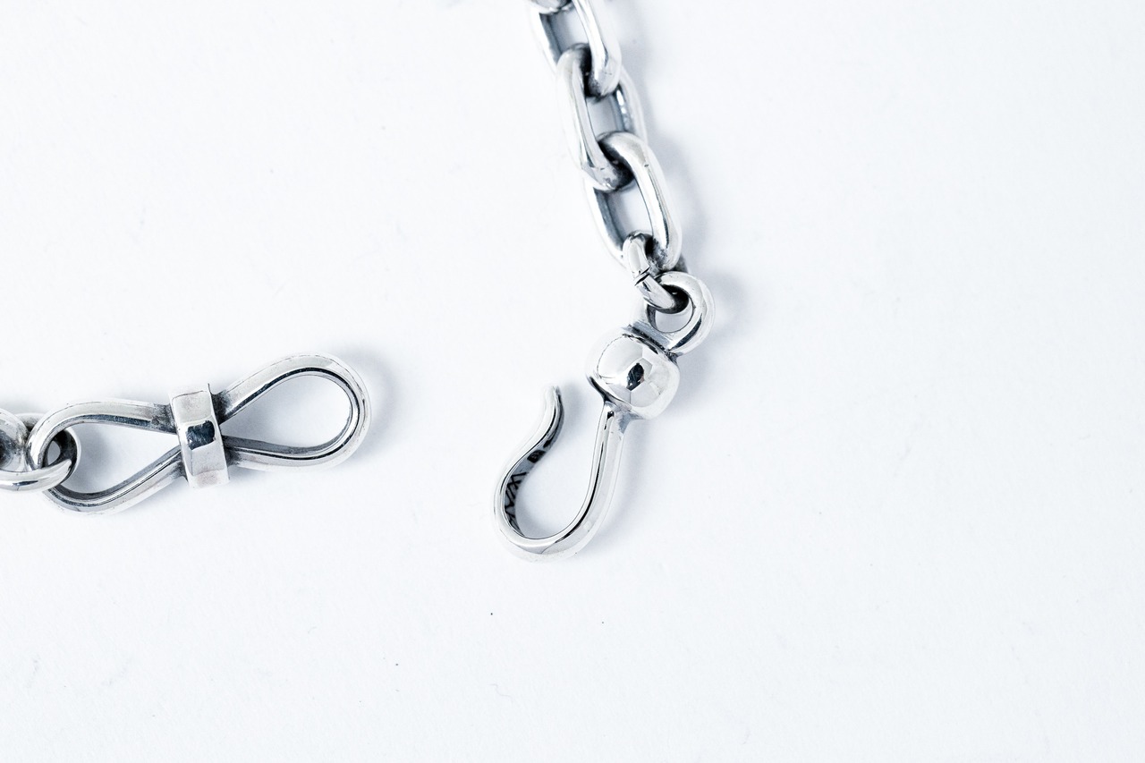 BN-063  Mebiusu hook bracelet (S)