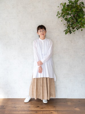 [maison de soil] コットンボイル花柄プリントピンタックスカート