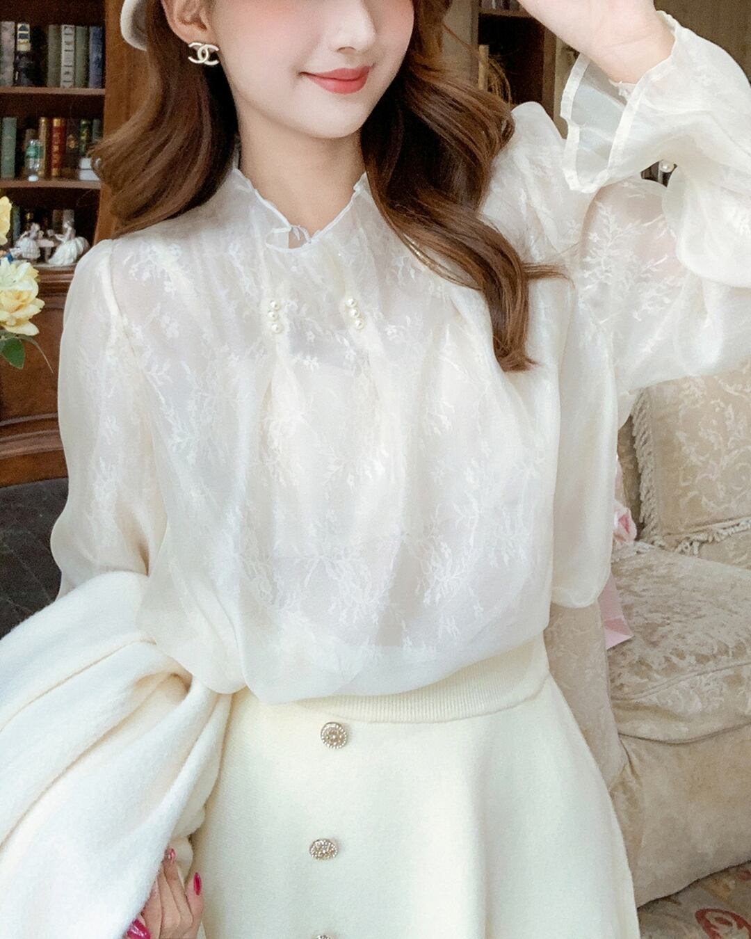 スタンドアップカラーレースブラウス 24WP10081