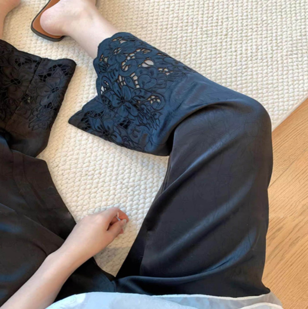 刺繍レース切替 リネンライクストレートパンツ
