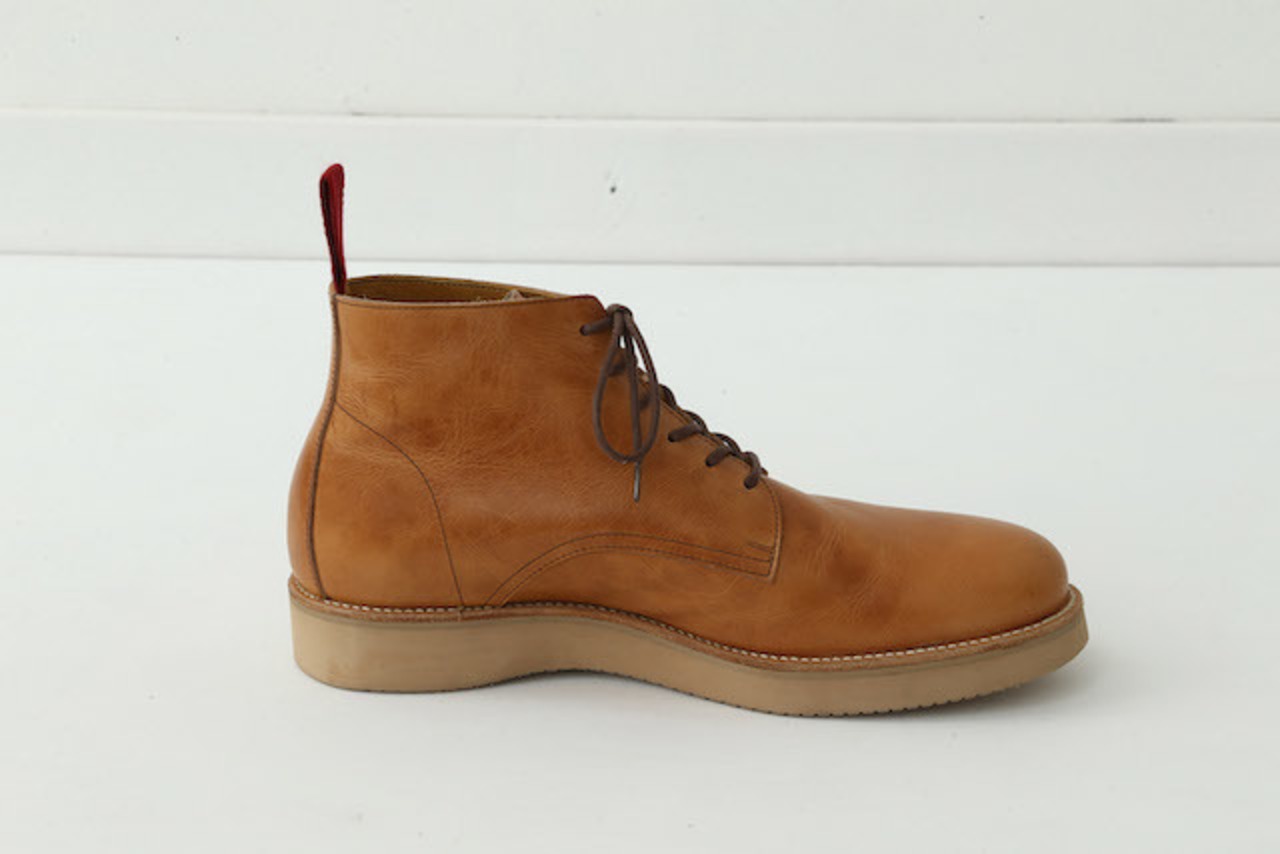 PLAIN TOE CHUKKA (WEDGE SOLE)